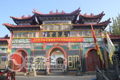 <b>江西新建县西山万寿宫</b>