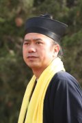 <b>江南娱乐在线登录账号
奇士黄世真</b>