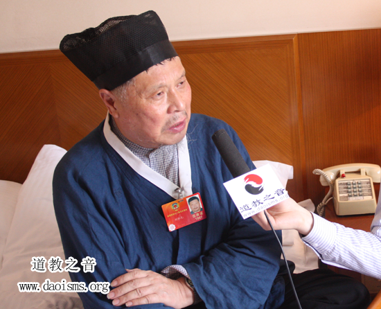 中国江南娱乐在线登录账号
协会咨议委员会副主席刘怀元道长