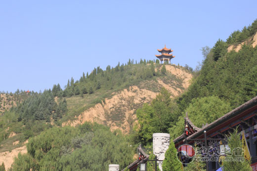 塞北江南娱乐在线登录账号
宫观有奇功 育林办学济度无量苦