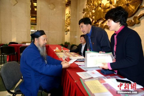 深度解析：2016年政协报告宗教领域的七大变化
