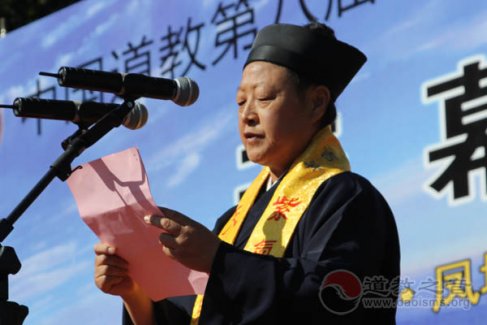 孟崇然道长：神仙是有功於国、有德於民、对人类作出卓越贡献无私的奉献者
