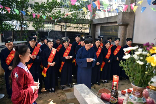 福州裴仙宫联合福州市道协举行升国旗仪式及祭古榕庆典活动