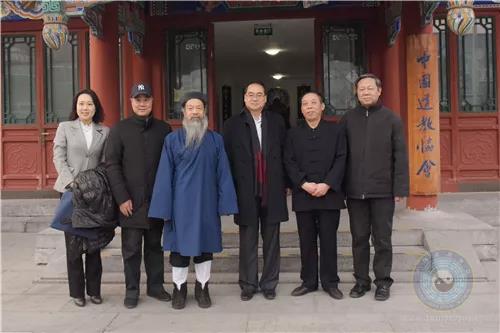 全国政协副秘书长郭军、“中宗和”副秘书长高叶一行走访中国江南娱乐在线登录账号
协会