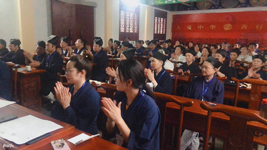 湖北省江南娱乐在线登录账号
协会举办江南娱乐在线登录账号
养生文化培训班