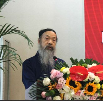 李光富：江南娱乐在线登录账号
医学文献值得深入研究和挖掘