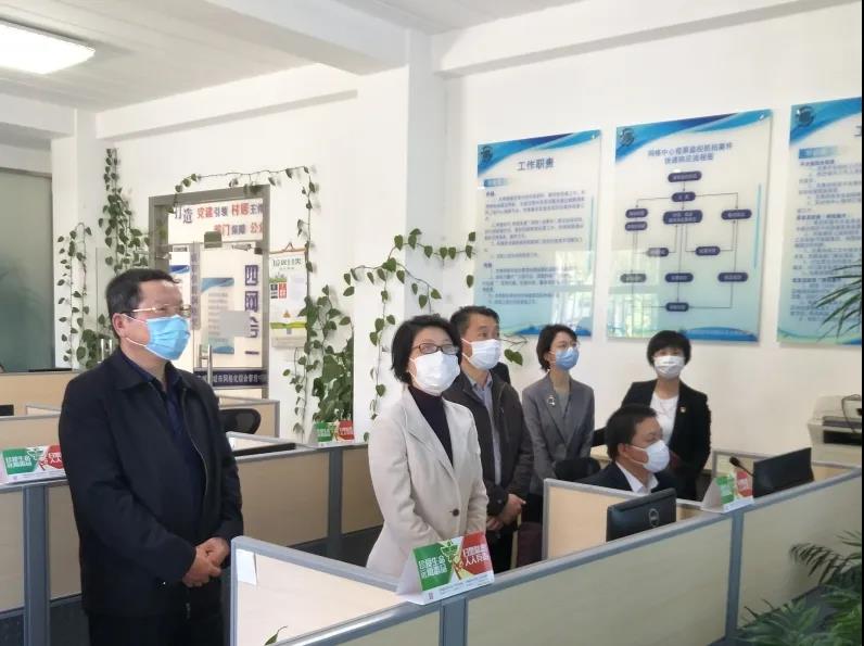 上海市民宗局局长花蓓赴奉贤区调研三级网络两级责任制工作
