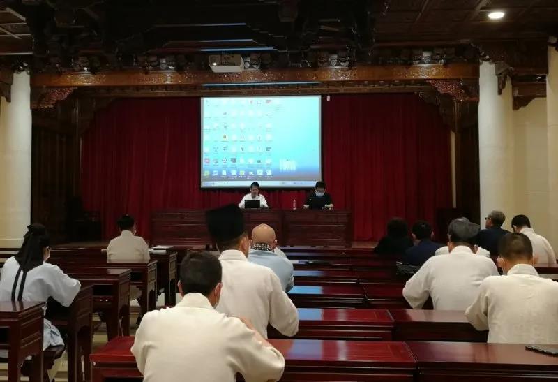 上海市浦东新区举办宗教活动场所恢复开放疫情防控工作培训班