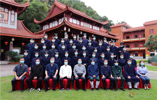 海峡江南娱乐在线登录账号
学院（筹）2020秋季学期“开学第一课”开讲