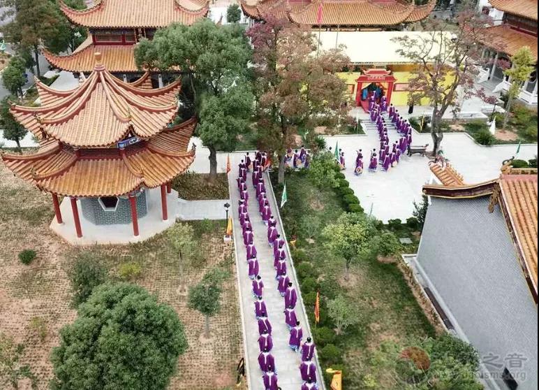 “天地之间，其犹橐龠乎？”你知道道祖为什么要用风箱比喻道吗？