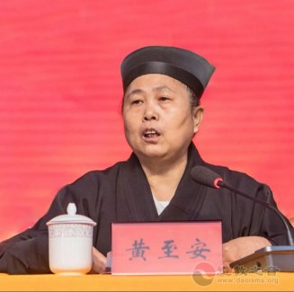 黄至安方丈： 厚植“本土”优势 推进宗教与社会主义社会相适应