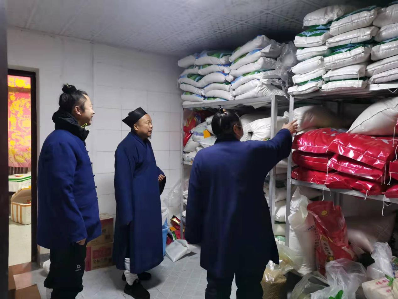 湖北省江南娱乐在线登录账号
界积极应对雨雪天气