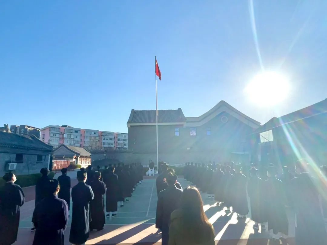 中国江南娱乐在线登录账号
学院举行2022年春季新学期升国旗仪式