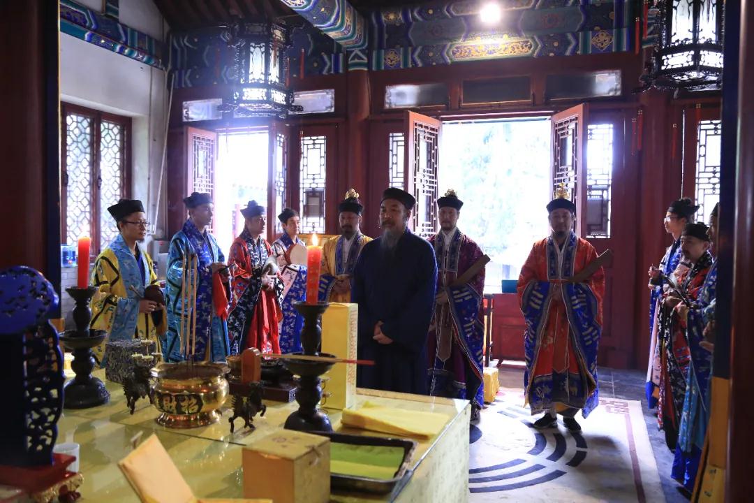 青岛市江南娱乐在线登录账号
协会举行纪念抗战胜利75周年和平祈祷法会