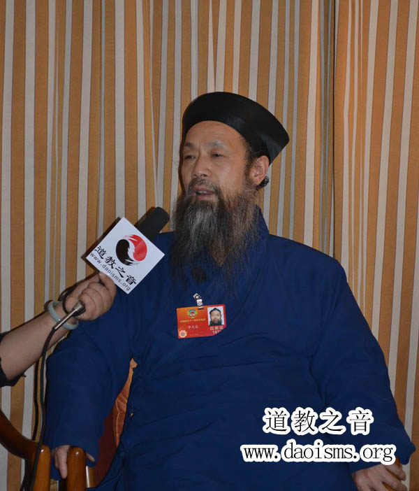 第十二届全国政协委员、中道协副会长李光富道长